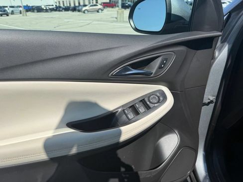Used 2024 Buick Encore GX Preferred w/ Comfort Package FWD image 24