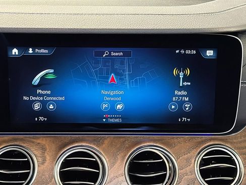 Used 2022 Mercedes-Benz E 53 AMG 4MATIC Sedan image 18