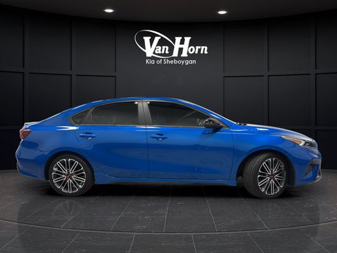 Used 2022 Kia Forte GT w/ GT2 Package FWD image 8