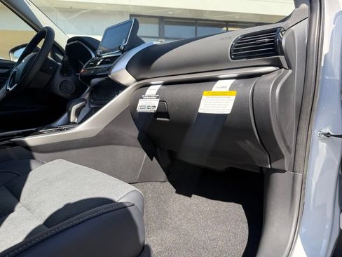 New 2026 Mitsubishi Eclipse Cross SE AWD/4WD image 17