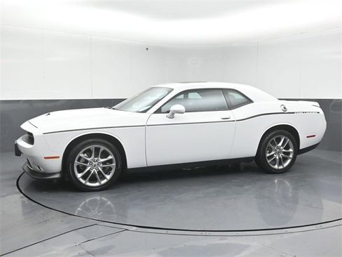 Used 2023 Dodge Challenger GT image 4