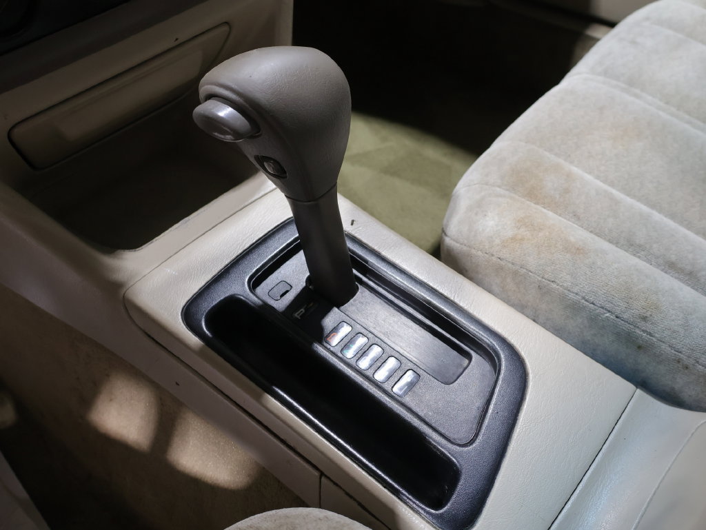 Used 1999 Toyota Avalon XL w/ PWR Seat Pkg FWD image 26