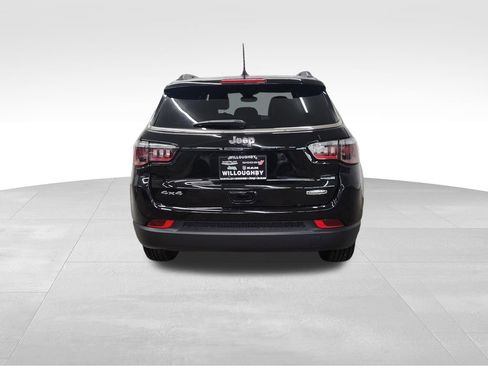 Used 2023 Jeep Compass Latitude AWD/4WD image 7