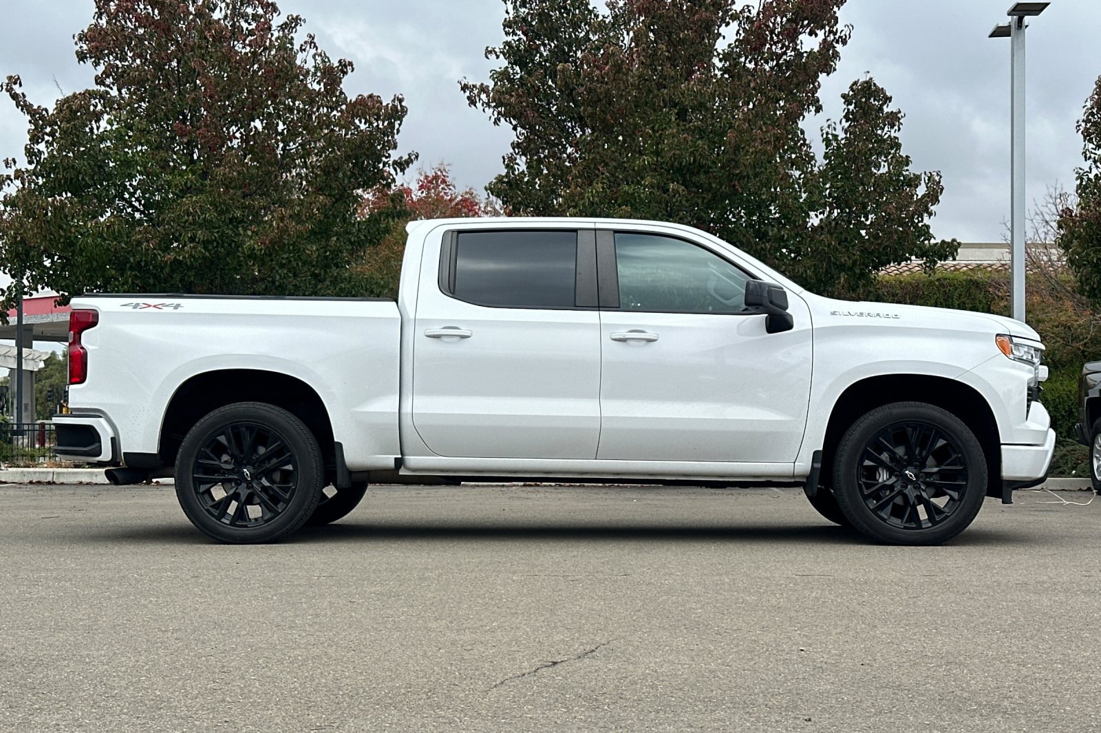 Used 2022 Chevrolet Silverado 1500 RST w/ Protection Package AWD/4WD image 3