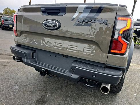 New 2025 Ford Ranger Raptor image 43