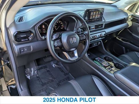 Certified 2025 Honda Pilot EX-L image 14