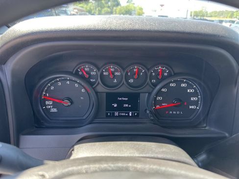 Used 2026 GMC Sierra 1500 Pro w/ Pro Value Package AWD/4WD image 17