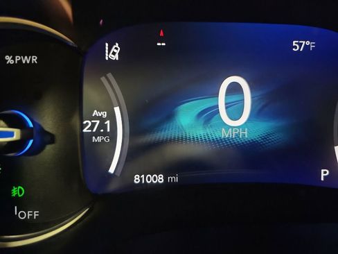 Used 2021 Chrysler Pacifica Touring-L image 16