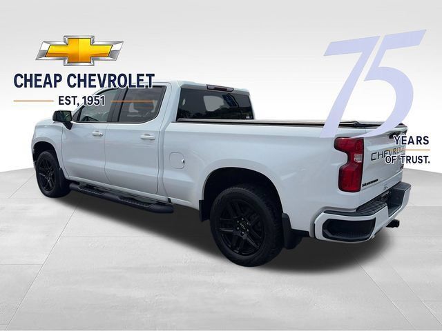Used 2024 Chevrolet Silverado 1500 RST AWD/4WD image 3
