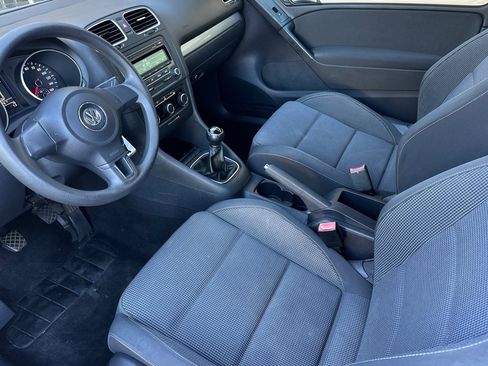 Used 2012 Volkswagen Golf 2-Door image 10