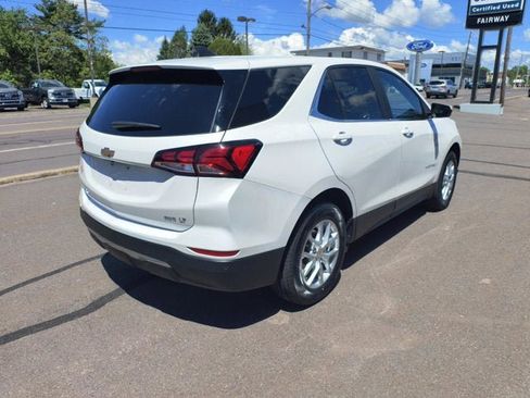 Used 2022 Chevrolet Equinox LT AWD/4WD image 3