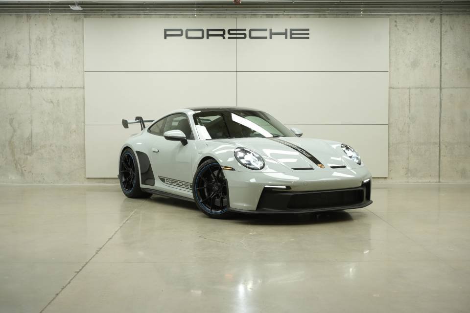 Certified 2022 Porsche 911 GT3 RWD image 9