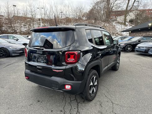 Used 2019 Jeep Renegade Trailhawk image 14