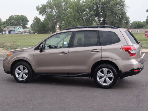 Used 2015 Subaru Forester 2.5i Premium w/ All-Weather Package AWD/4WD image 8