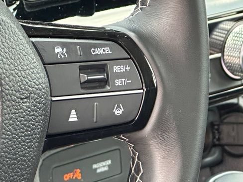 Used 2024 Honda Civic EX-L image 24