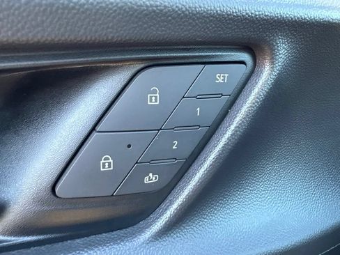 Certified 2025 Chevrolet Equinox RS w/ Safety and Technology Package AWD/4WD image 14