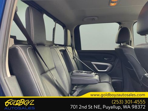 Used 2019 Nissan Titan PRO-4X AWD/4WD image 21