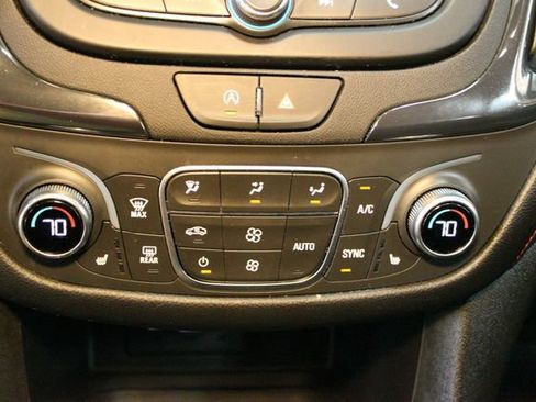 Used 2024 Chevrolet Equinox RS w/ LPO, Floor Liner Package AWD/4WD image 28