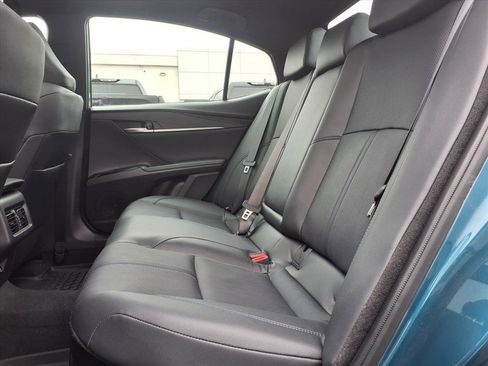 Used 2025 Toyota Camry XSE image 8