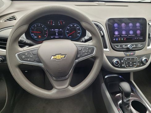 Used 2022 Chevrolet Malibu LT FWD image 22