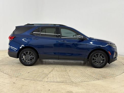 Used 2022 Chevrolet Equinox RS w/ RS Leather Package FWD image 8