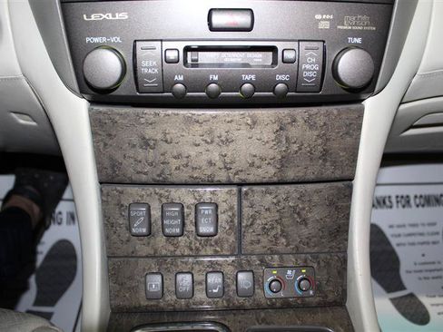 Used 2002 Lexus LS 430 RWD image 22
