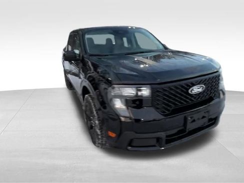 Used 2025 Ford Maverick XLT w/ Black Appearance Package image 7