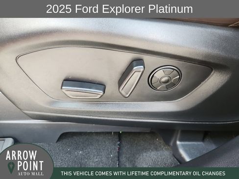 Used 2025 Ford Explorer Platinum w/ Ultimate Package AWD/4WD image 22