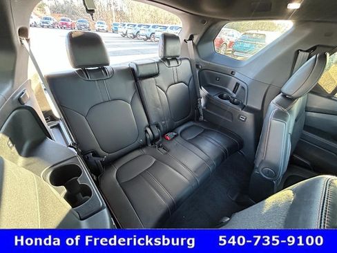 Used 2024 Honda Pilot TrailSport image 34