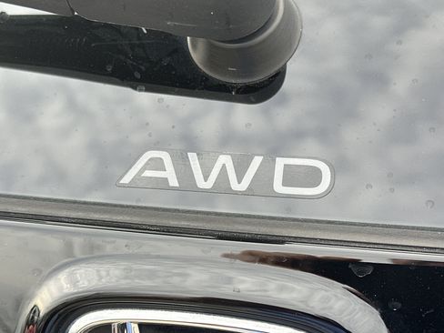 Certified 2023 Honda CR-V Sport Touring image 12