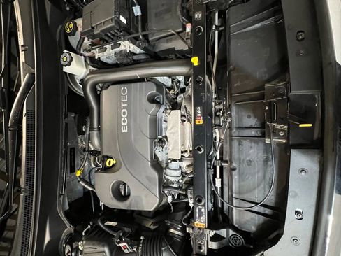 Used 2022 GMC Terrain SLT image 10