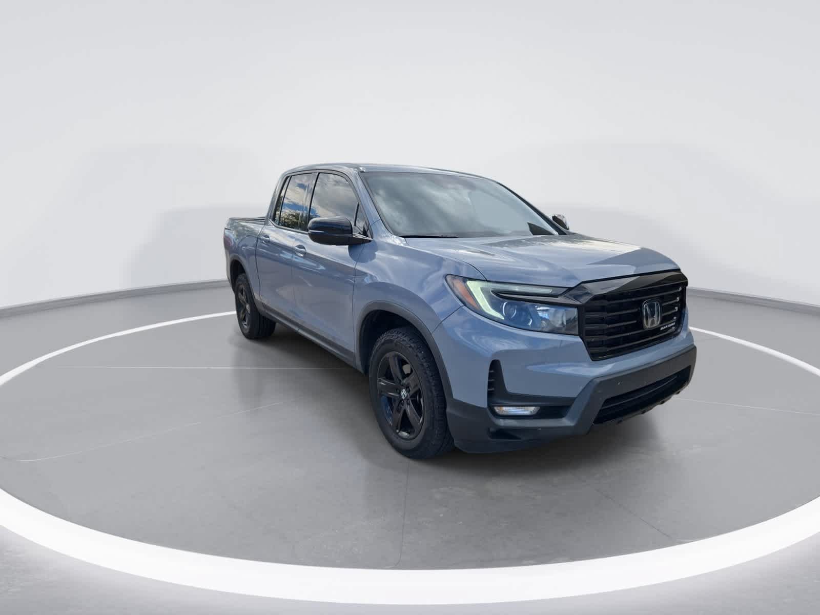 Used 2022 Honda Ridgeline Black Edition image 2