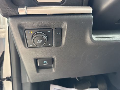 Certified 2025 Ford Expedition Max Active image 30