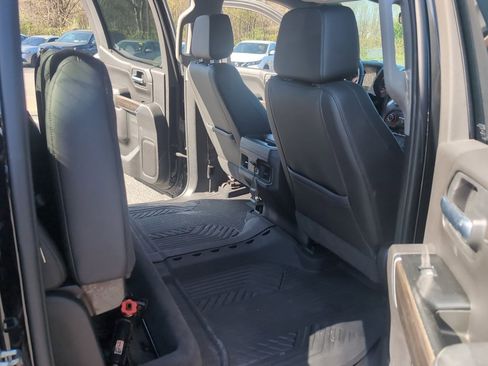 Used 2020 Chevrolet Silverado 1500 LT Trail Boss image 13