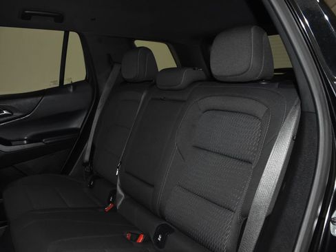 Used 2025 Chevrolet Equinox LT FWD image 24
