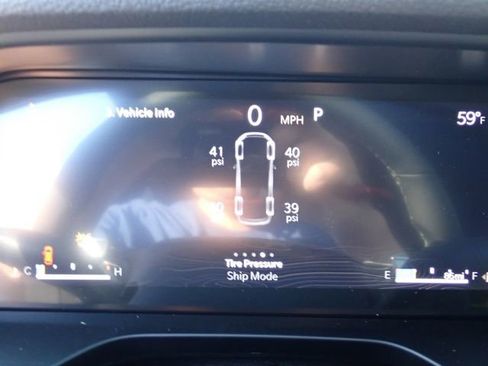 New 2025 Jeep Grand Cherokee L Altitude image 21