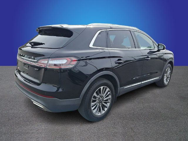 Used 2020 Lincoln Nautilus FWD w/ Equipment Group 101A image 4