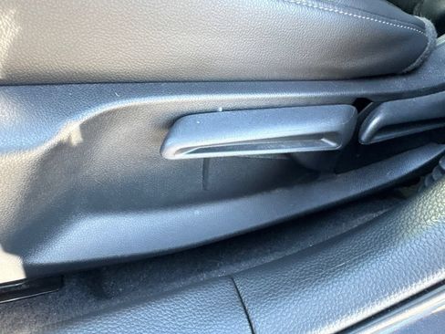 Used 2025 Honda Civic Sport image 19