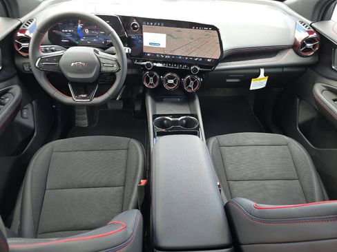 New 2026 Chevrolet Blazer EV RS image 3