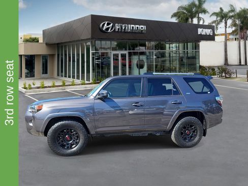 Used 2021 Toyota 4Runner SR5 RWD image 4