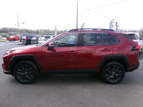 Used 2023 Toyota RAV4 Adventure image 6