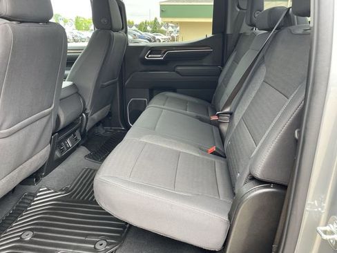 Certified 2026 Chevrolet Silverado 1500 RST AWD/4WD image 13