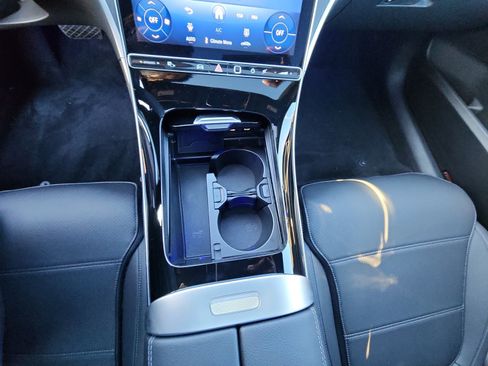 Certified 2025 Mercedes-Benz C 300 4MATIC Sedan image 24