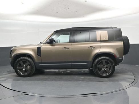 Used 2020 Land Rover Defender 110 SE AWD/4WD image 3