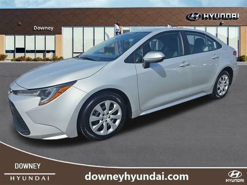 Used 2024 Toyota Corolla LE FWD image 1