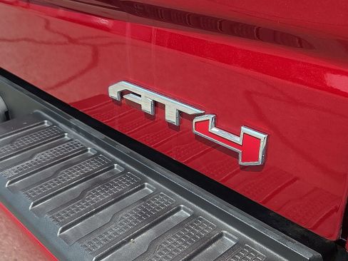 Certified 2021 GMC Sierra 1500 AT4 w/ AT4 Premium Package AWD/4WD image 16