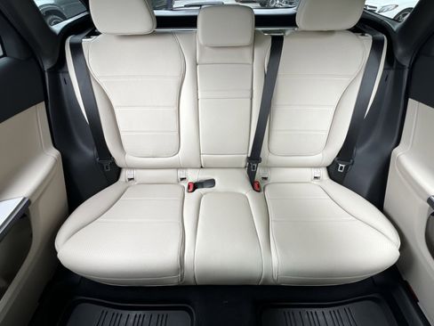 New 2026 Mercedes-Benz GLC 300 4MATIC image 15