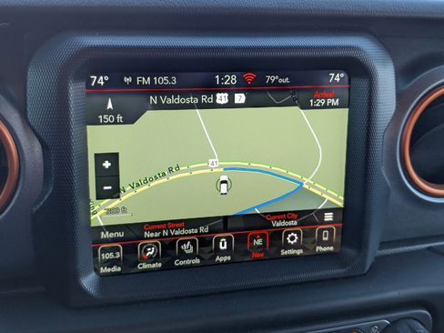 Used 2021 Jeep Gladiator Mojave image 15