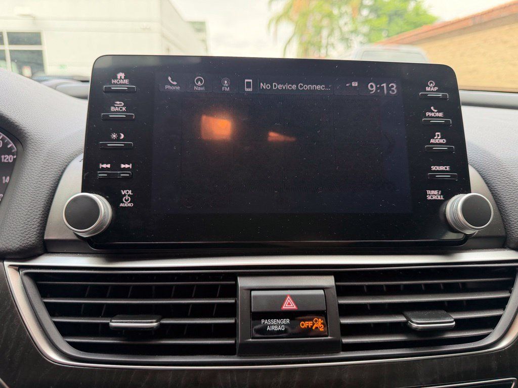 Used 2022 Honda Accord Touring image 25