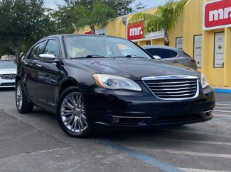 Used 2012 Chrysler 200 Limited image 1